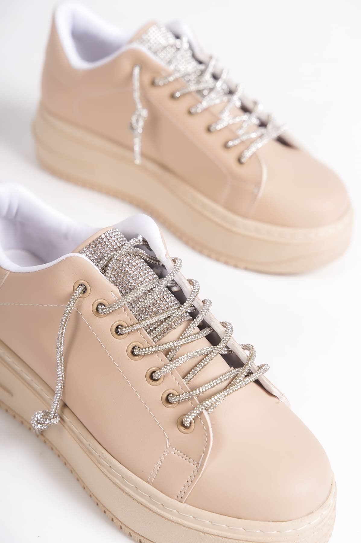 DELLA Bağcıklı Ortopedik Taban Taşlı Kadın Sneaker Spor Ayakkabı CTT - Ten