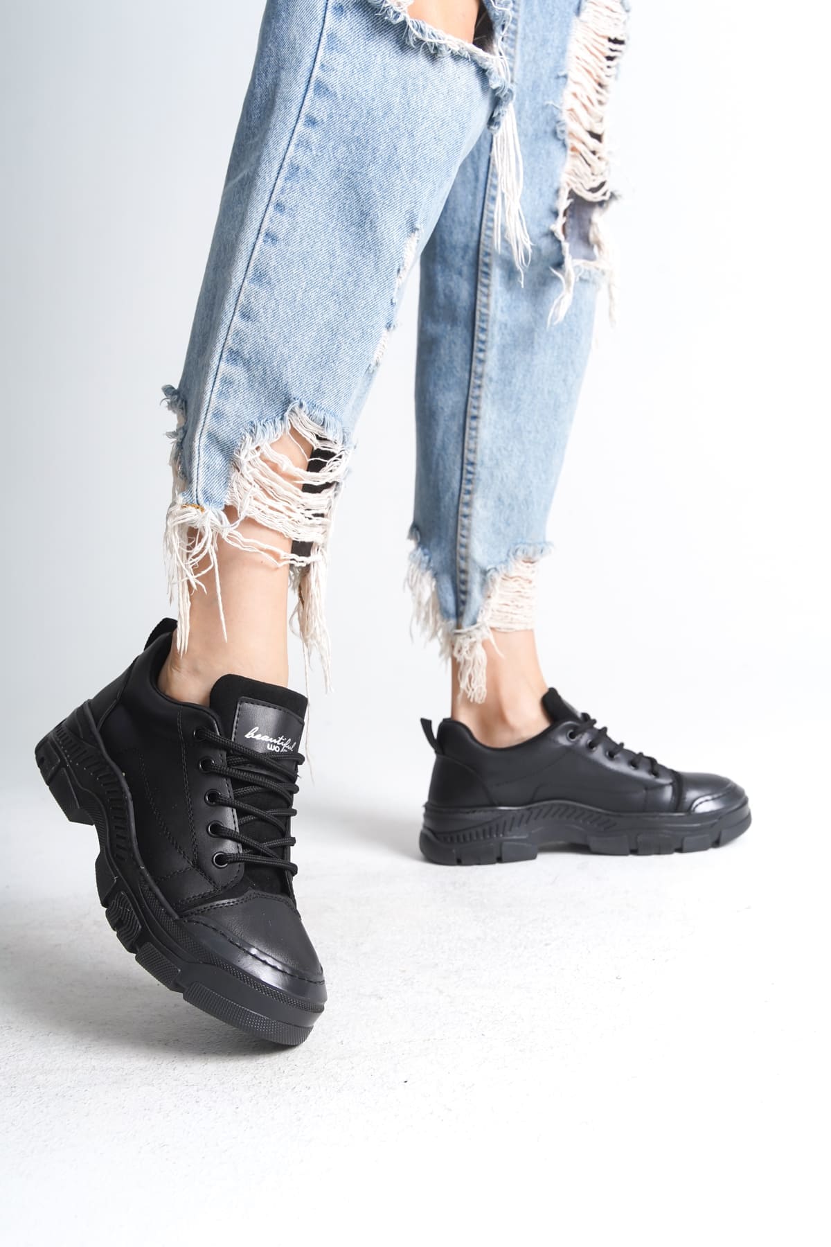 JANE Bağcıklı Ortopedik Taban Kadın Sneaker Spor Ayakkabı CST - Siyah