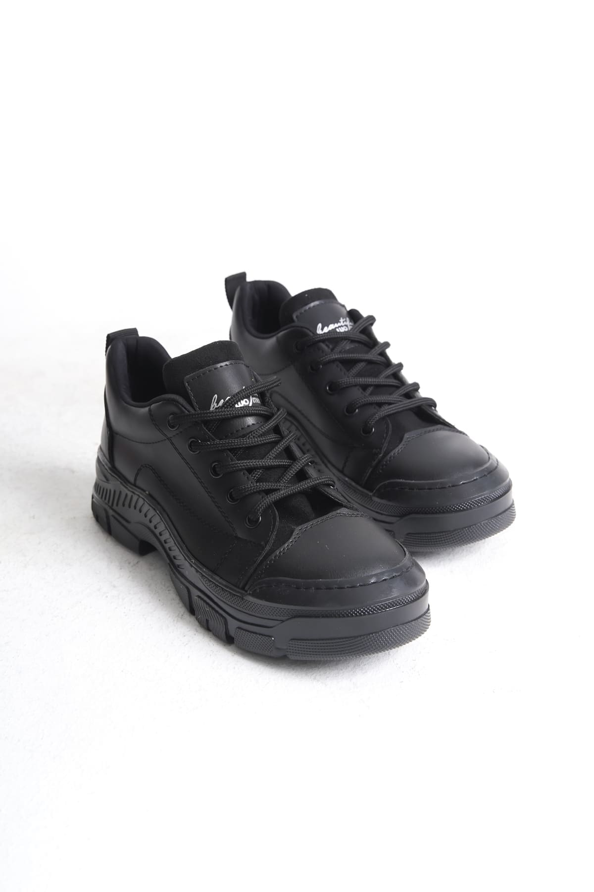 JANE Bağcıklı Ortopedik Taban Kadın Sneaker Spor Ayakkabı CST - Siyah
