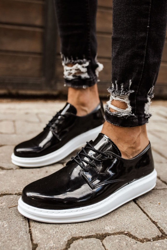 CH003 Pelle Verniciata Classica Erkek Günlük Bağcıklı Rugan Klasik Ayakkabı RBT - Siyah CH003 Pelle Verniciata Classica Erkek Günlük Bağcıklı Rugan Klasik Ayakkabı RBT - Siyah