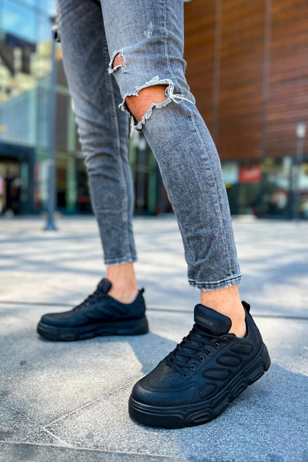 CH105 Cronus Erkek Günlük Bağcıklı Cilt Spor Sneaker Ayakkabı CST - Siyah CH105 Cronus Erkek Günlük Bağcıklı Cilt Spor Sneaker Ayakkabı CST - Siyah