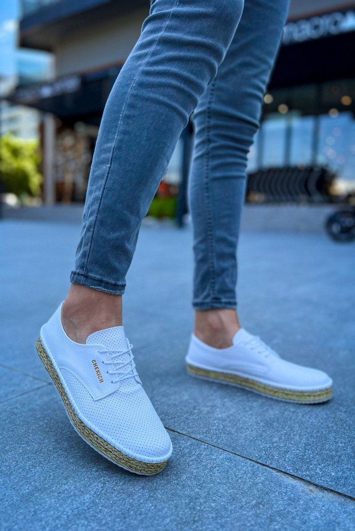 CH117 Stamina Nuova Erkek Günlük Bağcıklı Hasır Taban Cilt Klasik Ayakkabı CHT - Beyaz CH117 Stamina Nuova Erkek Günlük Bağcıklı Hasır Taban Cilt Klasik Ayakkabı CHT - Beyaz