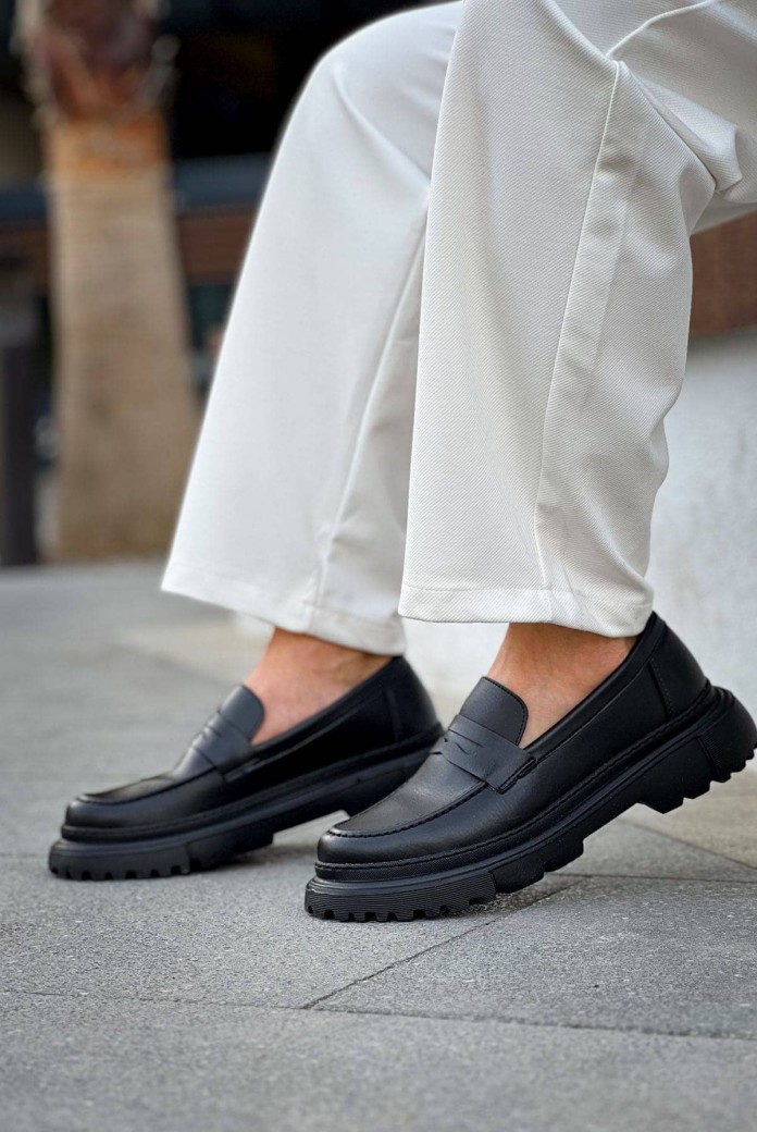 CH2417 Lavoric Erkek Günlük Bağcıksız Cilt Klasik Ayakkabı CST - Siyah CH2417 Lavoric Erkek Günlük Bağcıksız Cilt Klasik Ayakkabı CST - Siyah