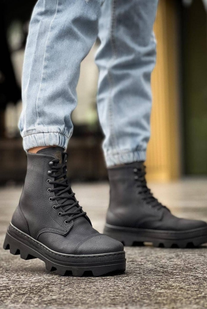 KN023 Erkek Spor Günlük Bağcıklı Cilt Bot CST - Siyah