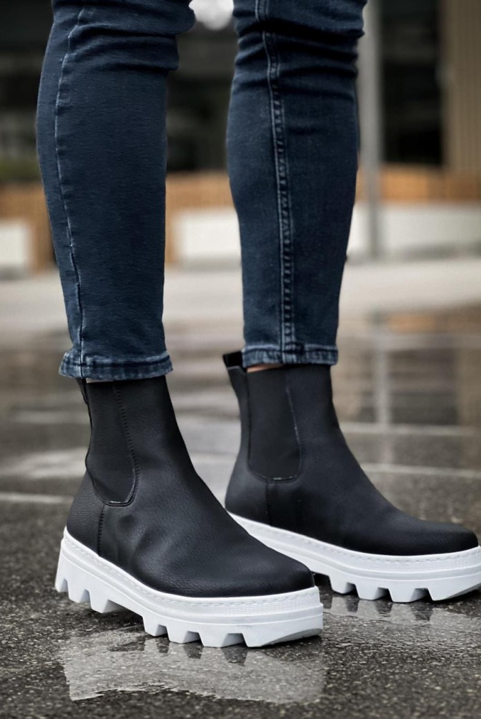 KN113 Erkek Spor Günlük Bağcıksız Cilt Bot CBT - Siyah KN113 Erkek Spor Günlük Bağcıksız Cilt Bot CBT - Siyah