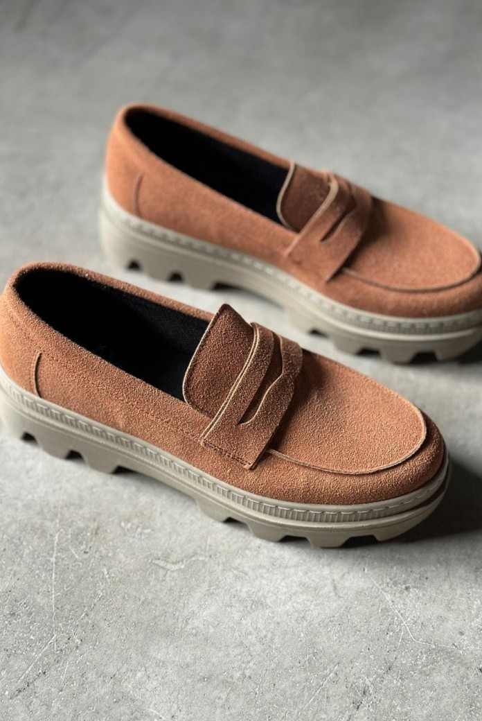 KN779 Erkek Günlük Bağcıksız Süet Klasik Ayakkabı SKT - Taba KN779 Erkek Günlük Bağcıksız Süet Klasik Ayakkabı SKT - Taba