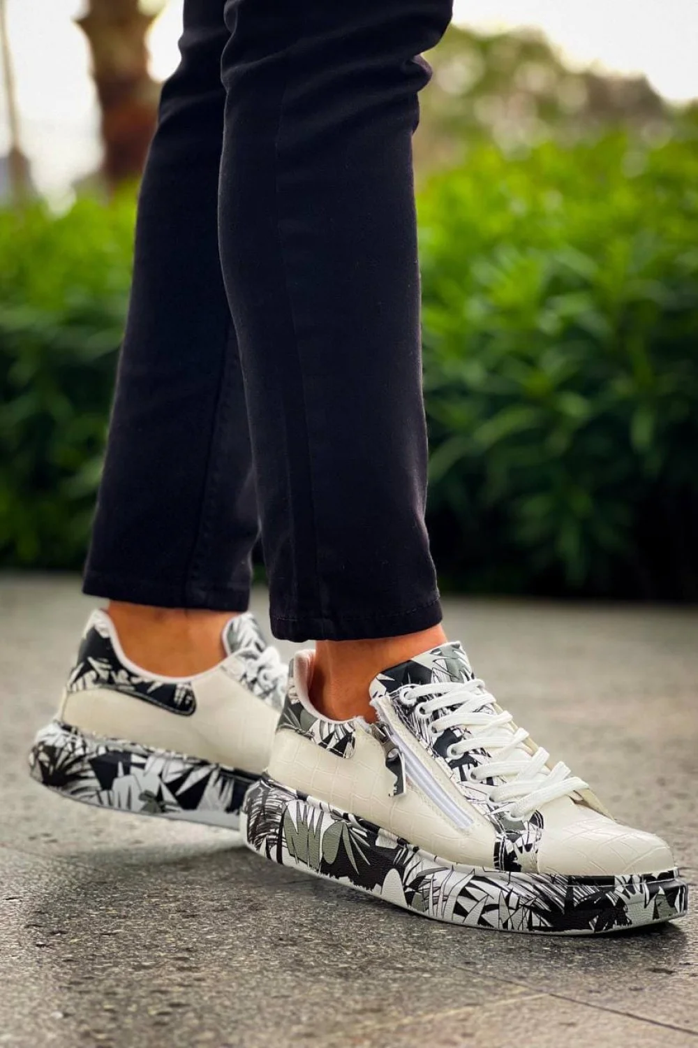 KB02 Erkek Günlük Bağcıklı Fermuarlı Boyalı Croco Cilt Spor Sneaker Ayakkabı CRT - Beyaz/Siyah KB02 Erkek Günlük Bağcıklı Fermuarlı Boyalı Croco Cilt Spor Sneaker Ayakkabı CRT - Beyaz/Siyah