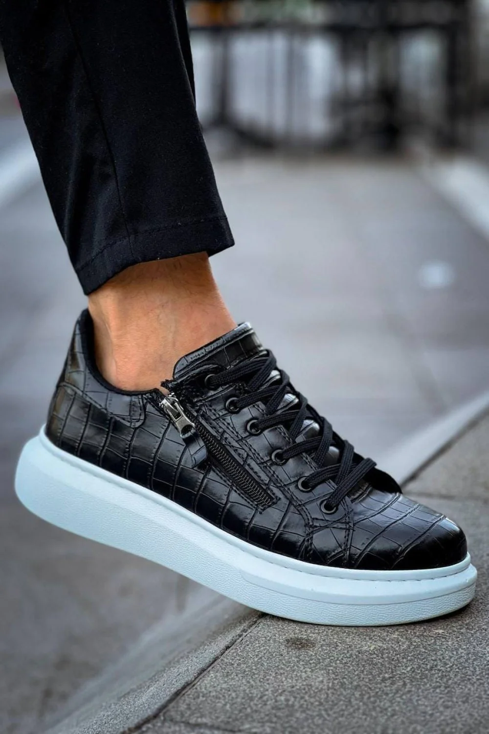 KB309 Erkek Günlük Bağcıklı Fermuarlı Croco Desenli Cilt Spor Sneaker Ayakkabı CBT - Siyah KB309 Erkek Günlük Bağcıklı Fermuarlı Croco Desenli Cilt Spor Sneaker Ayakkabı CBT - Siyah