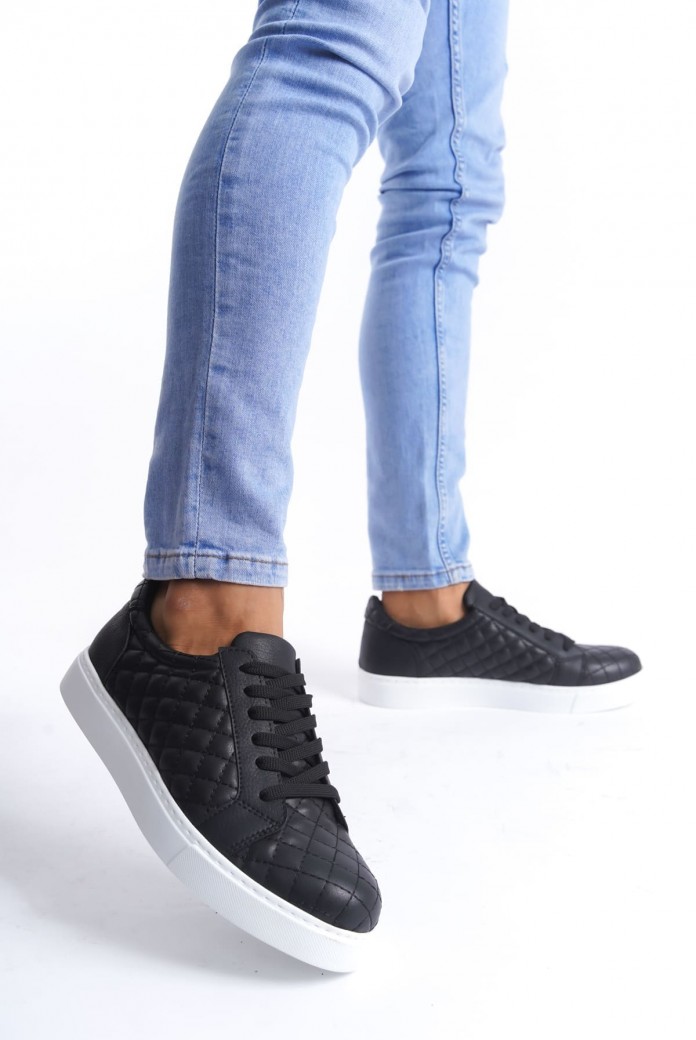 SLW166 Prestige Erkek Günlük Bağcıklı Kapitone Desenli Cilt Spor Sneaker Ayakkabı CBT - Siyah SLW166 Prestige Erkek Günlük Bağcıklı Kapitone Desenli Cilt Spor Sneaker Ayakkabı CBT - Siyah