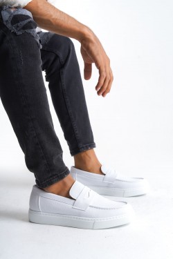 SLW180 Estilo X Erkek Günlük Bağcıksız Cilt Klasik Ayakkabı CBT - Beyaz SLW180 Estilo X Erkek Günlük Bağcıksız Cilt Klasik Ayakkabı CBT - Beyaz