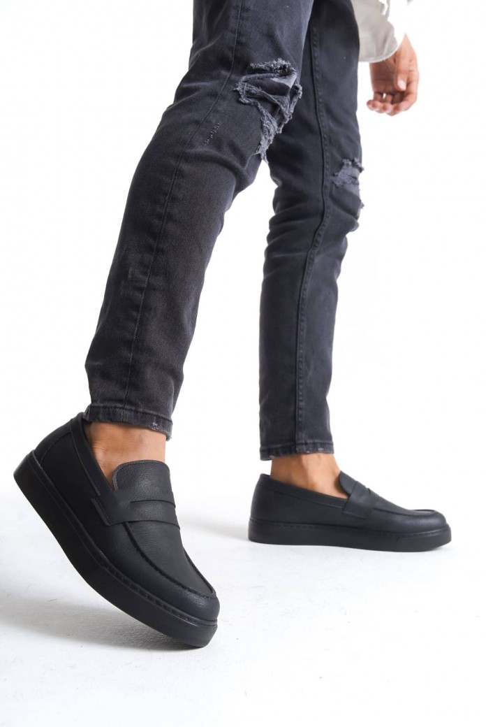 SLW180 Estilo X Erkek Günlük Bağcıksız Cilt Klasik Ayakkabı CST - Siyah SLW180 Estilo X Erkek Günlük Bağcıksız Cilt Klasik Ayakkabı CST - Siyah