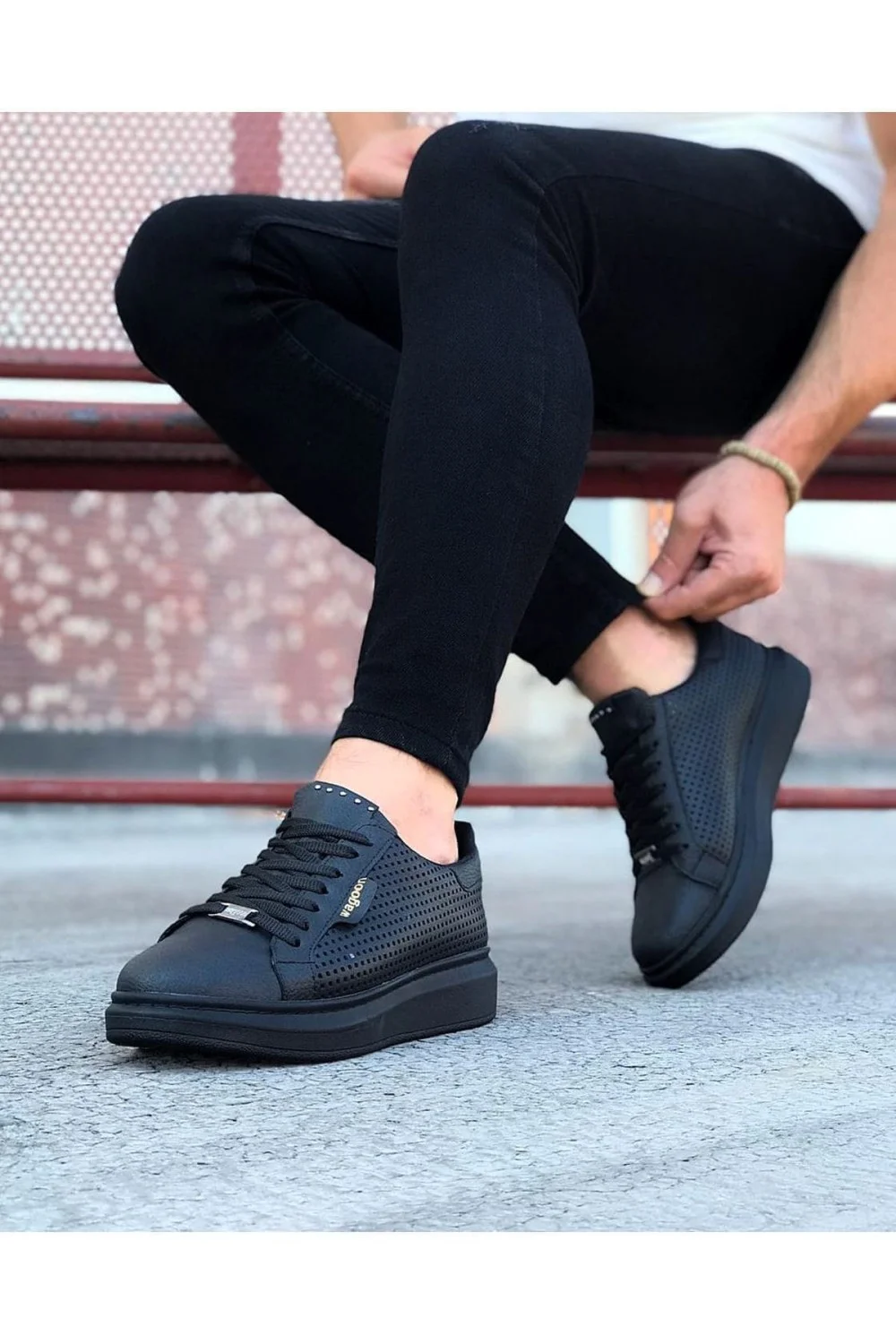 WG01 Erkek Günlük Bağcıklı Delikli Desen Cilt Spor Sneaker Ayakkabı CST - Siyah