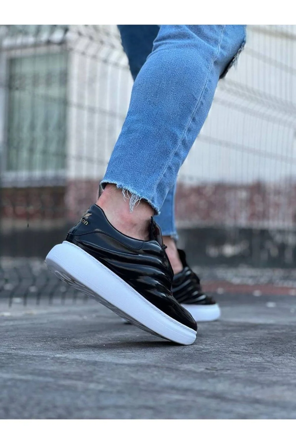 WG094 Erkek Günlük Bağcıklı Rugan Spor Sneaker Ayakkabı RBT - Siyah WG094 Erkek Günlük Bağcıklı Rugan Spor Sneaker Ayakkabı RBT - Siyah