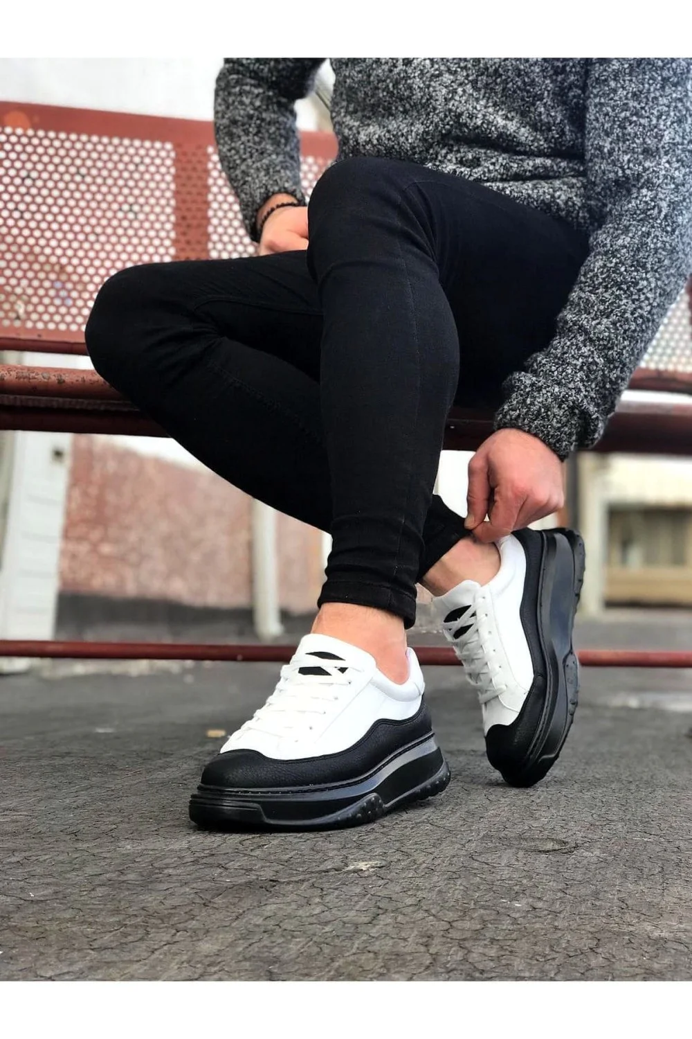WG507 Erkek Günlük Bağcıklı Cilt Spor Sneaker Ayakkabı CST - Beyaz/Siyah WG507 Erkek Günlük Bağcıklı Cilt Spor Sneaker Ayakkabı CST - Beyaz/Siyah